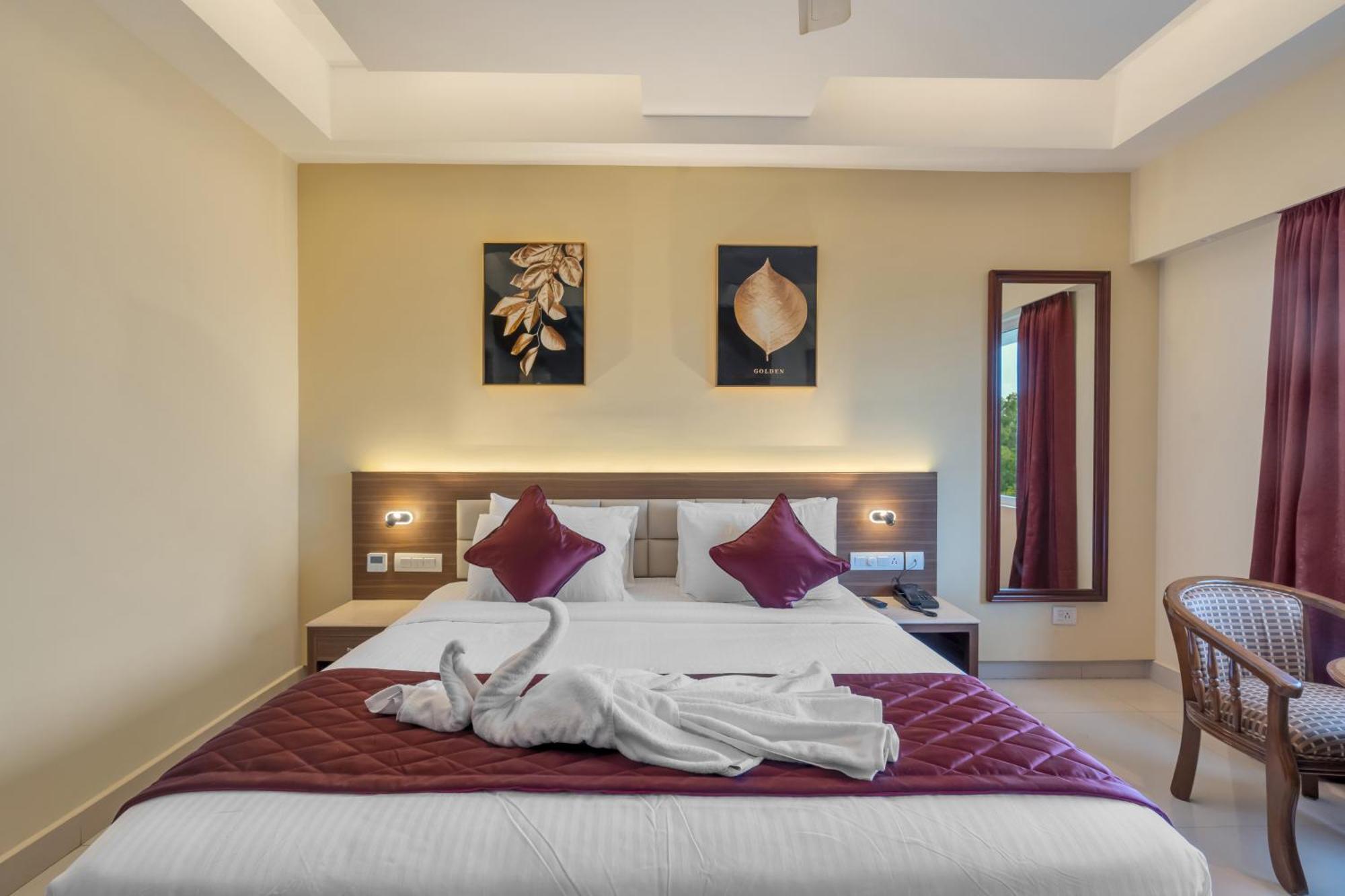 Park Avenue Hotel & Apartments Trichy Tiruchirappalli Exterior photo