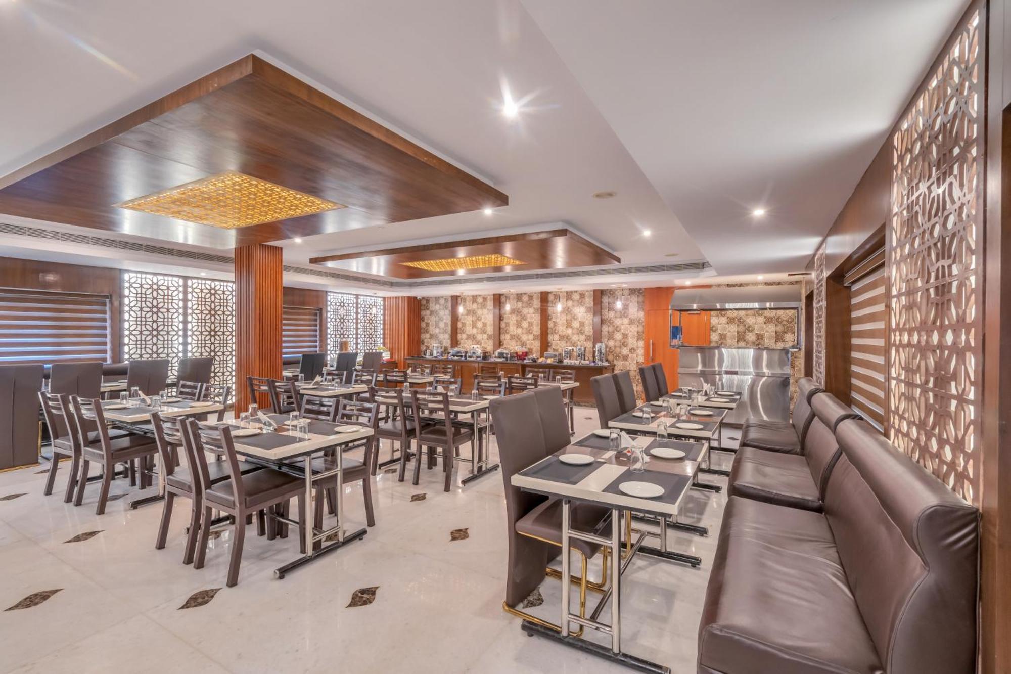 Park Avenue Hotel & Apartments Trichy Tiruchirappalli Exterior photo