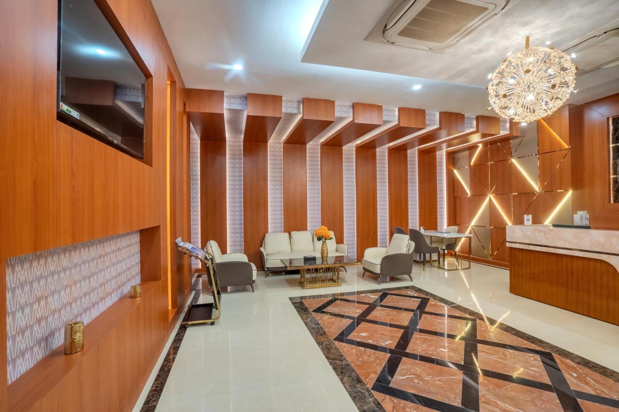 Park Avenue Hotel & Apartments Trichy Tiruchirappalli Exterior photo
