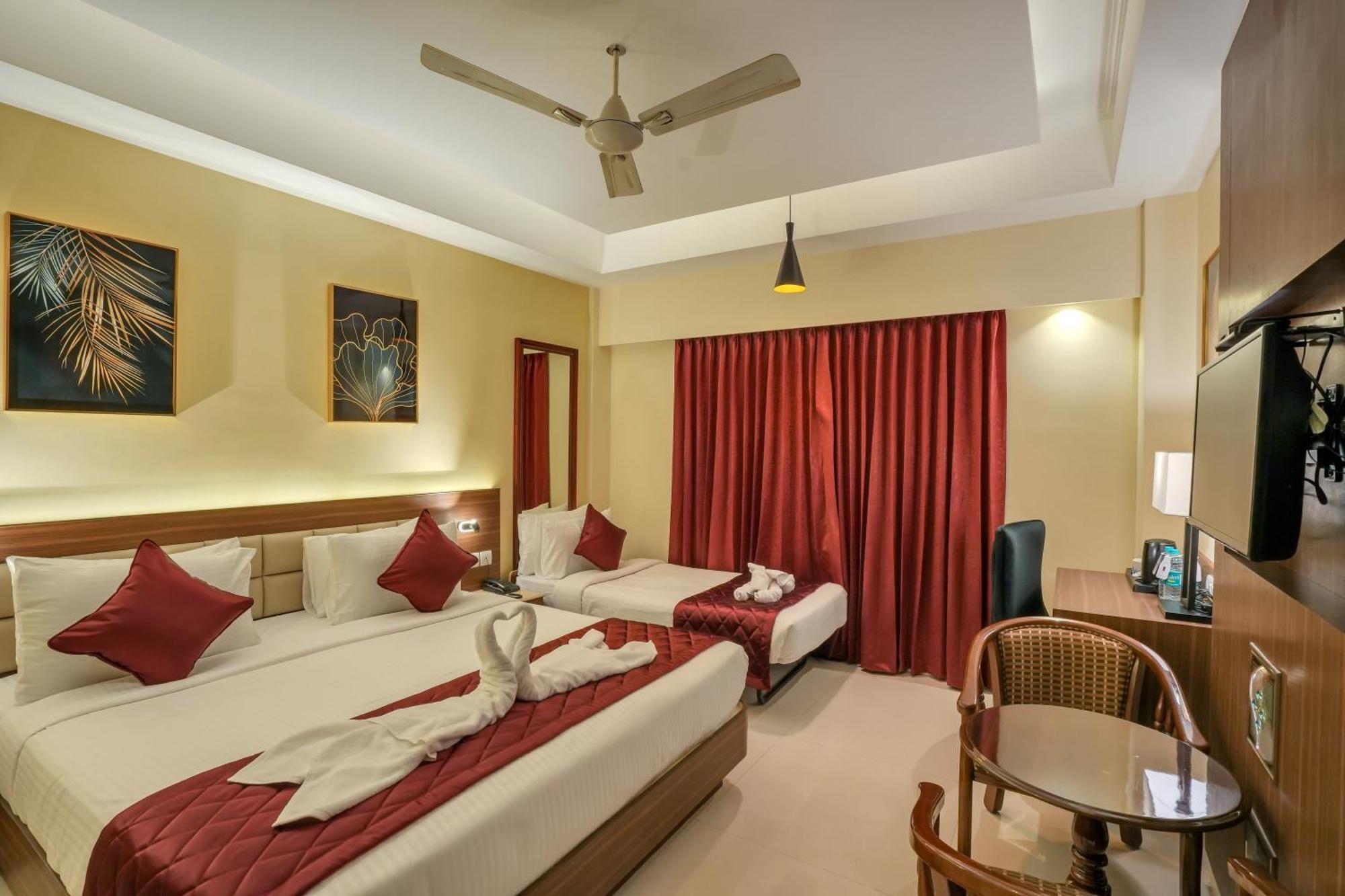Park Avenue Hotel & Apartments Trichy Tiruchirappalli Exterior photo