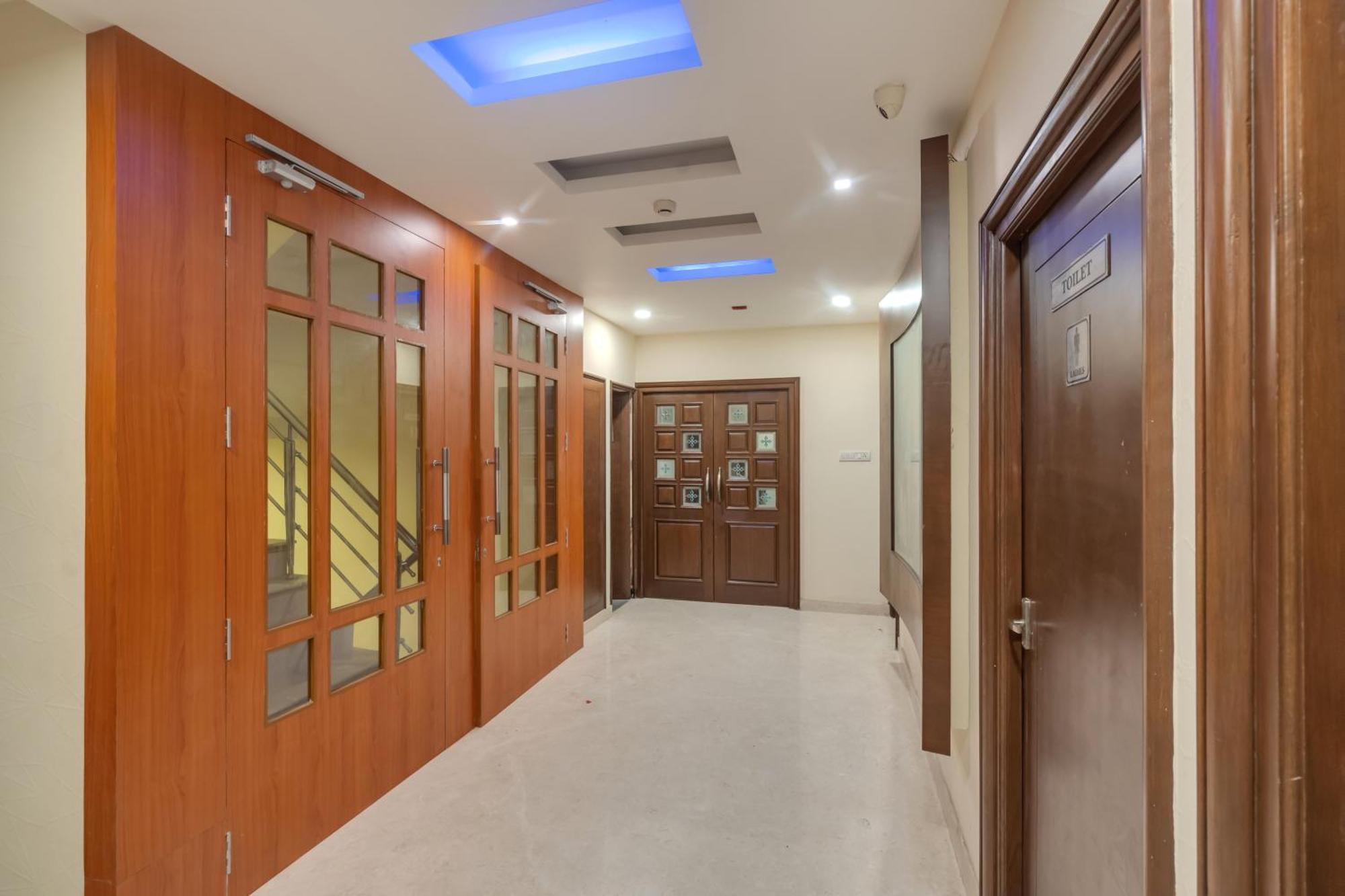 Park Avenue Hotel & Apartments Trichy Tiruchirappalli Exterior photo